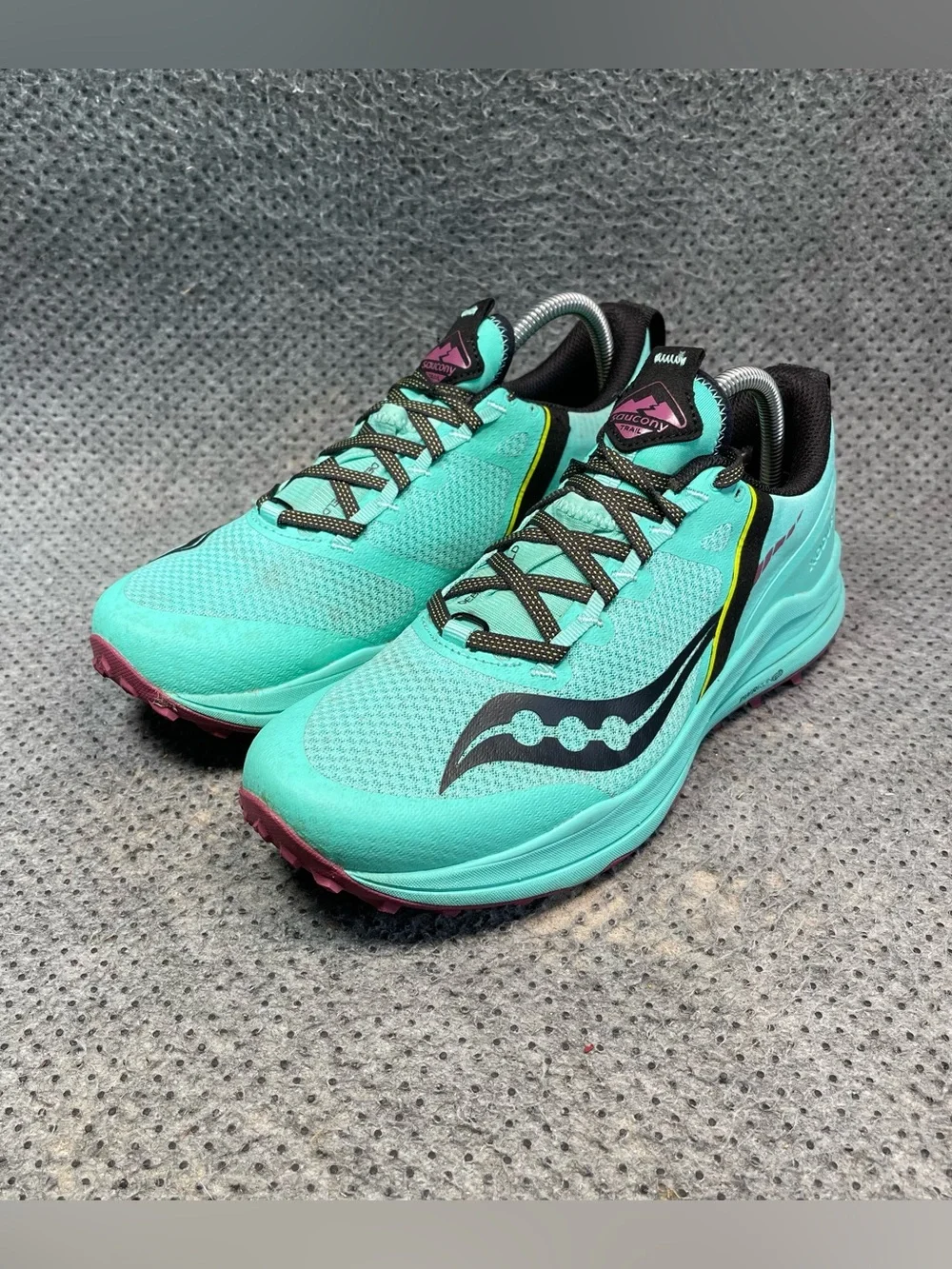 Saucony Xodus Ultra Running Shoes Size 9.5 Women’s